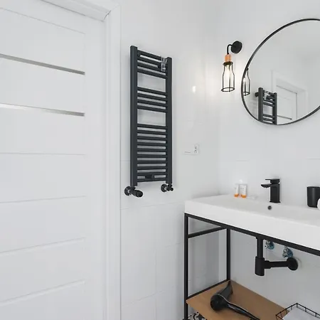 Apartman Czarnowiejska By Renters