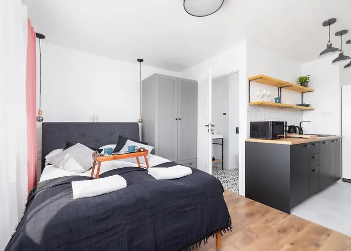 Apartment Czarnowiejska By Renters *